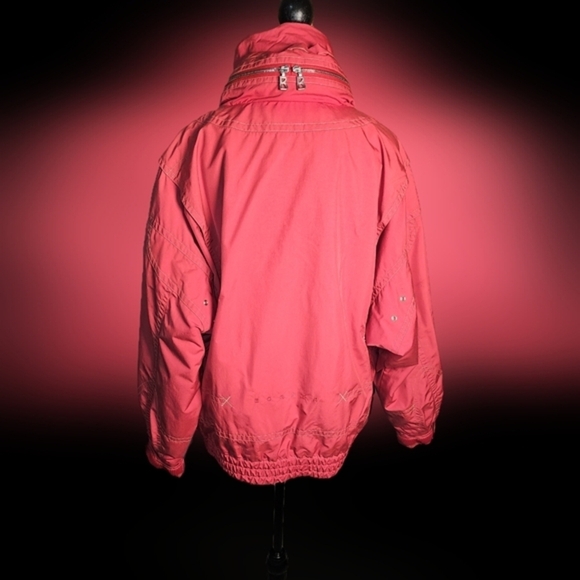 Vintage BOGNER Y2K Ski Jacket, Hidable hood, Tons of Pockets, MADE IN THE USA 40 - Picture 2 of 16